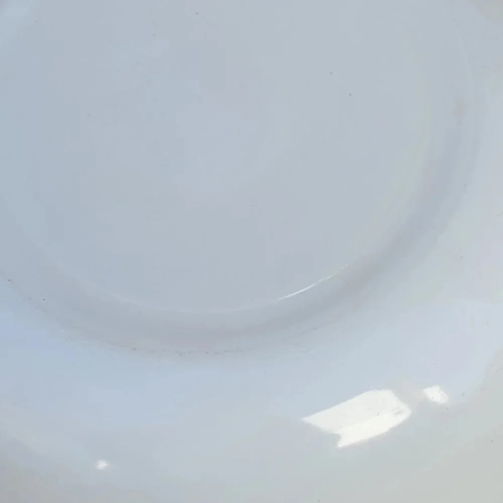Federal milk glass‎ deep bowl